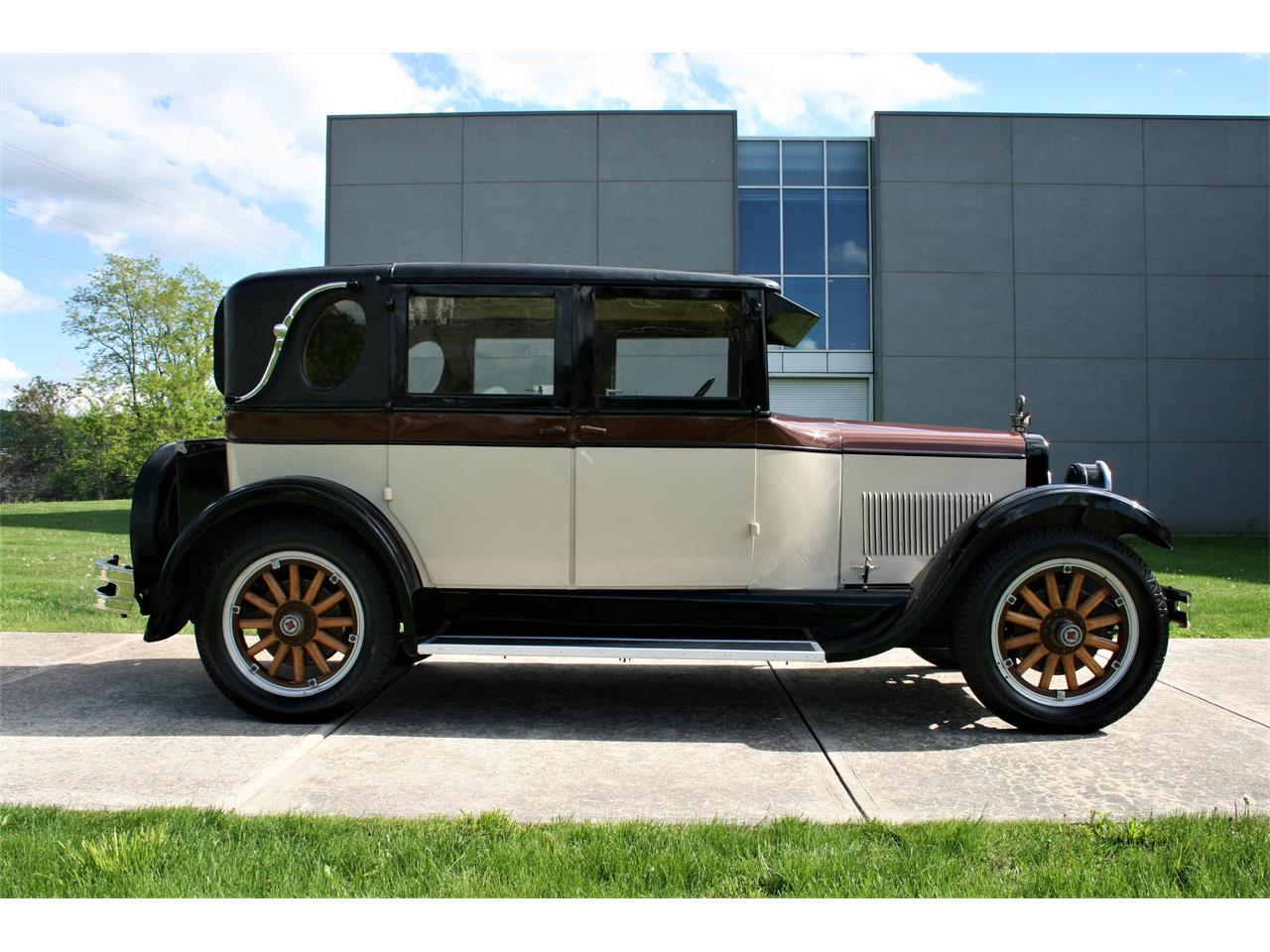 1925 Rickenbacker B6