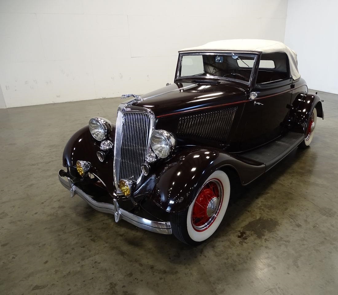 1934 Ford Cabriolet