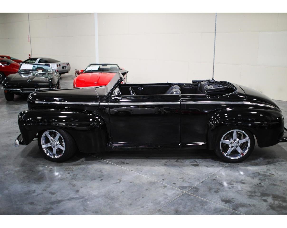 1947 Ford Super Deluxe