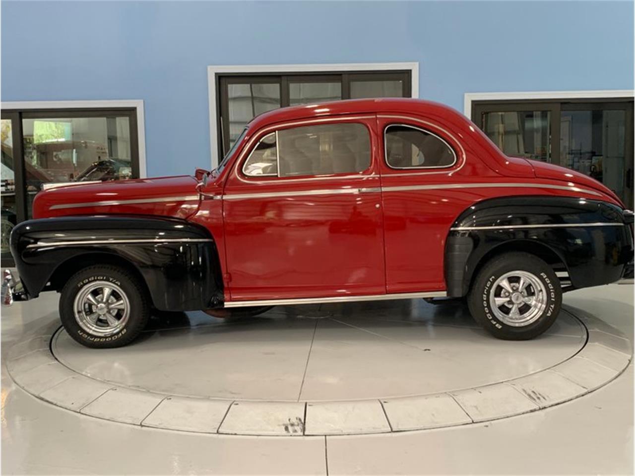 1946 Ford Super Deluxe