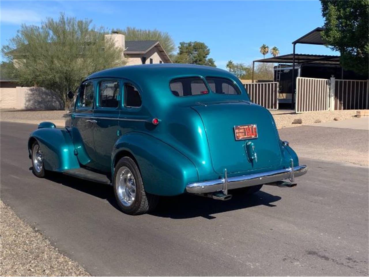 1938 Oldsmobile Sedan