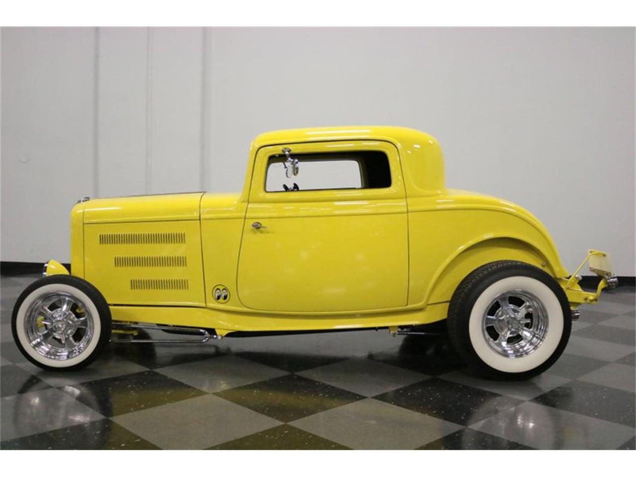 1932 Ford 3-Window Coupe