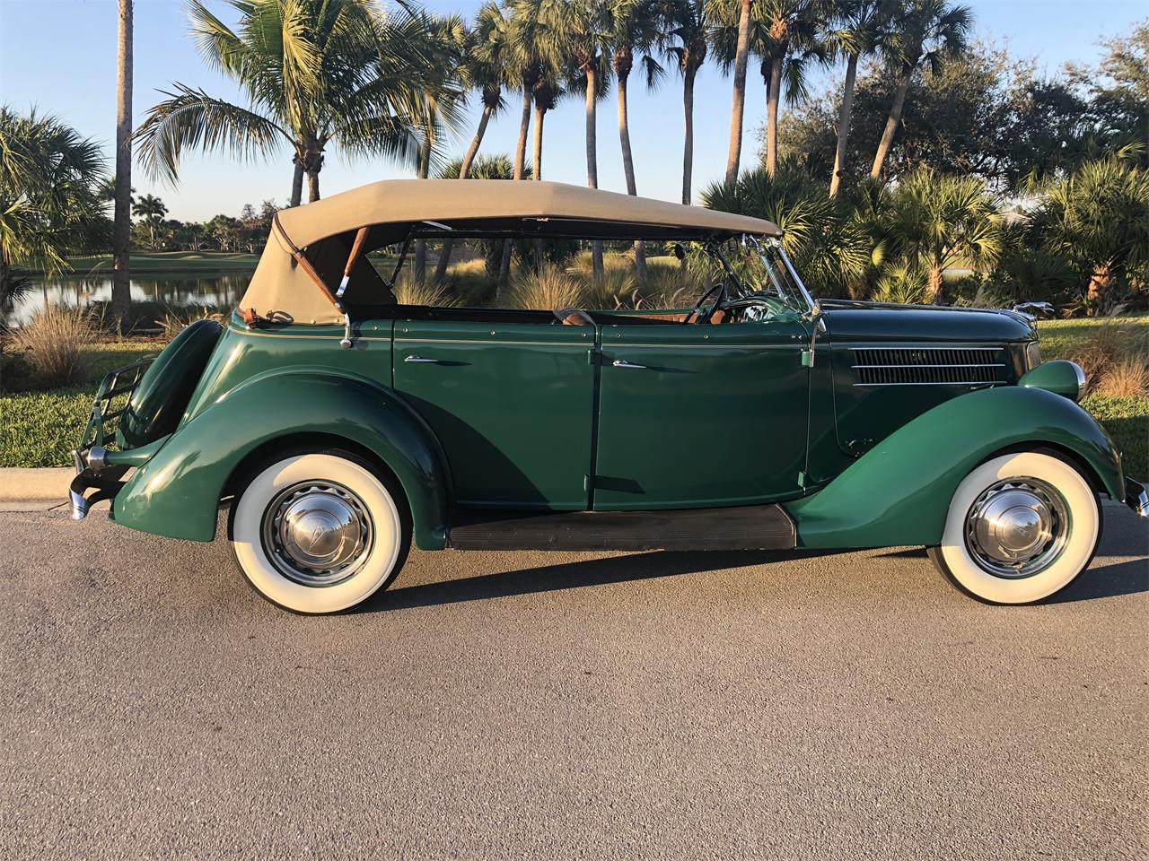 1936 Ford Model 68