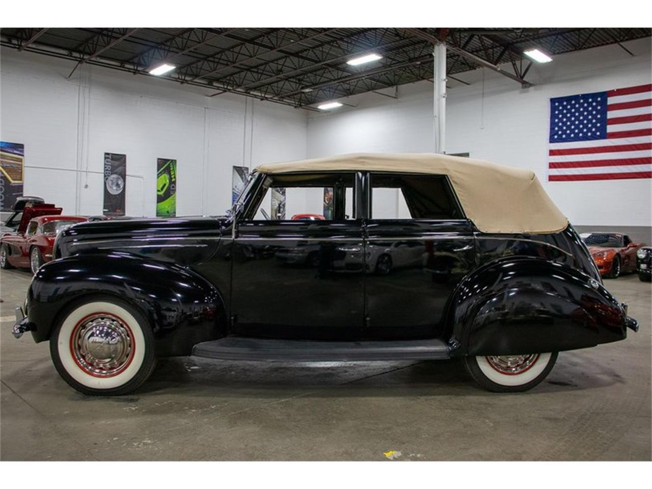 1939 Ford Deluxe