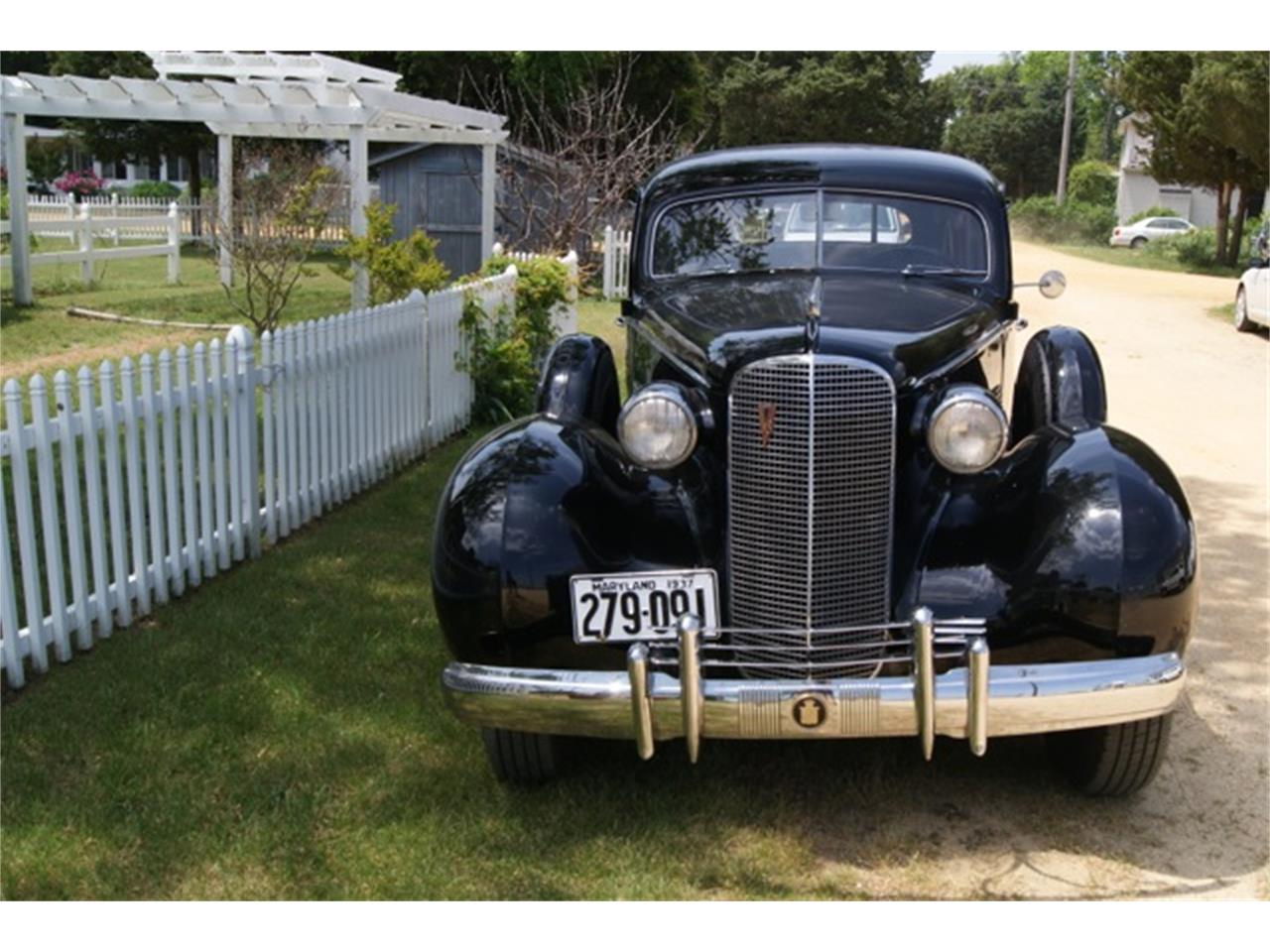 1937 Cadillac Series 75