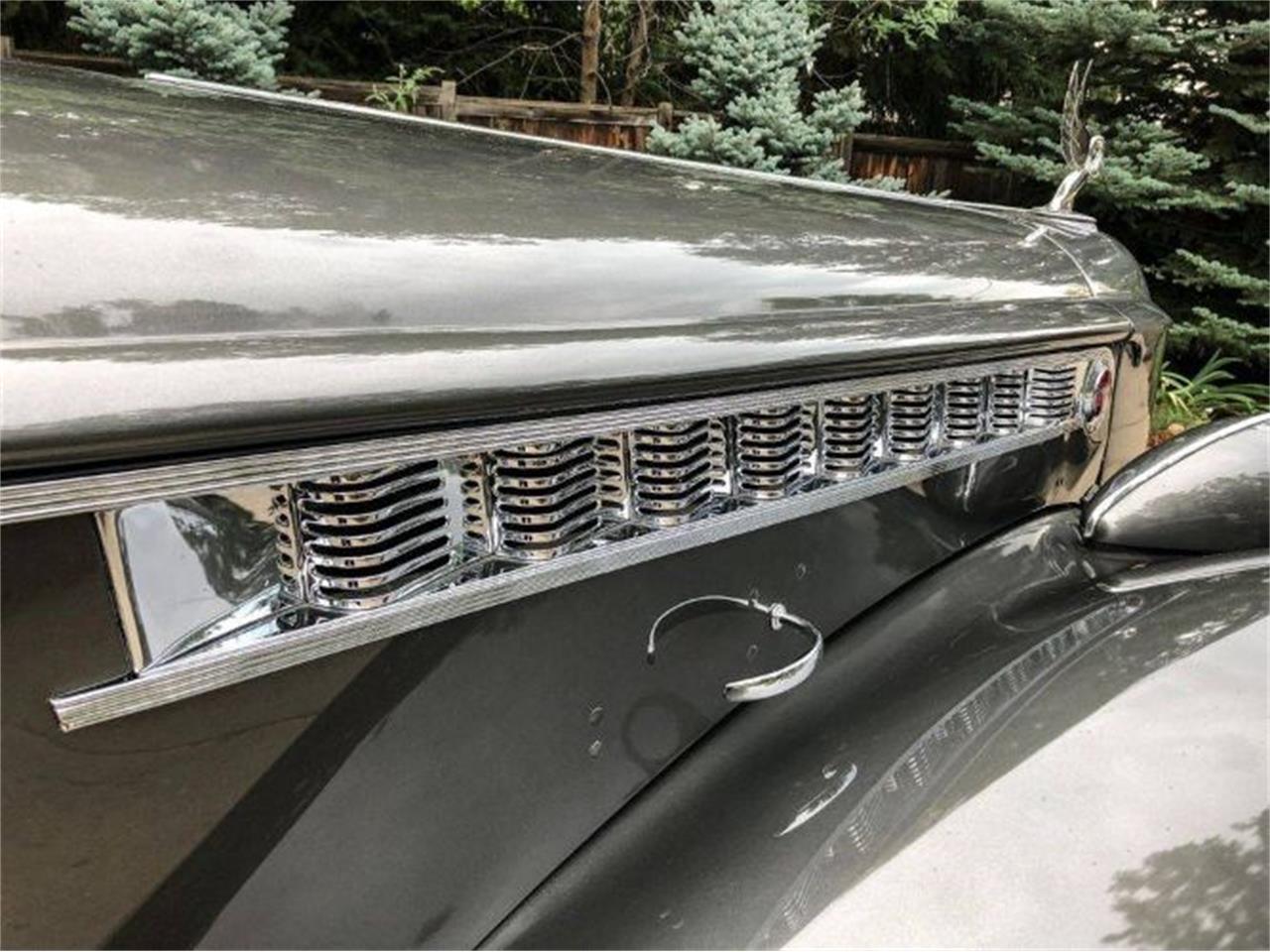 1940 Packard Antique