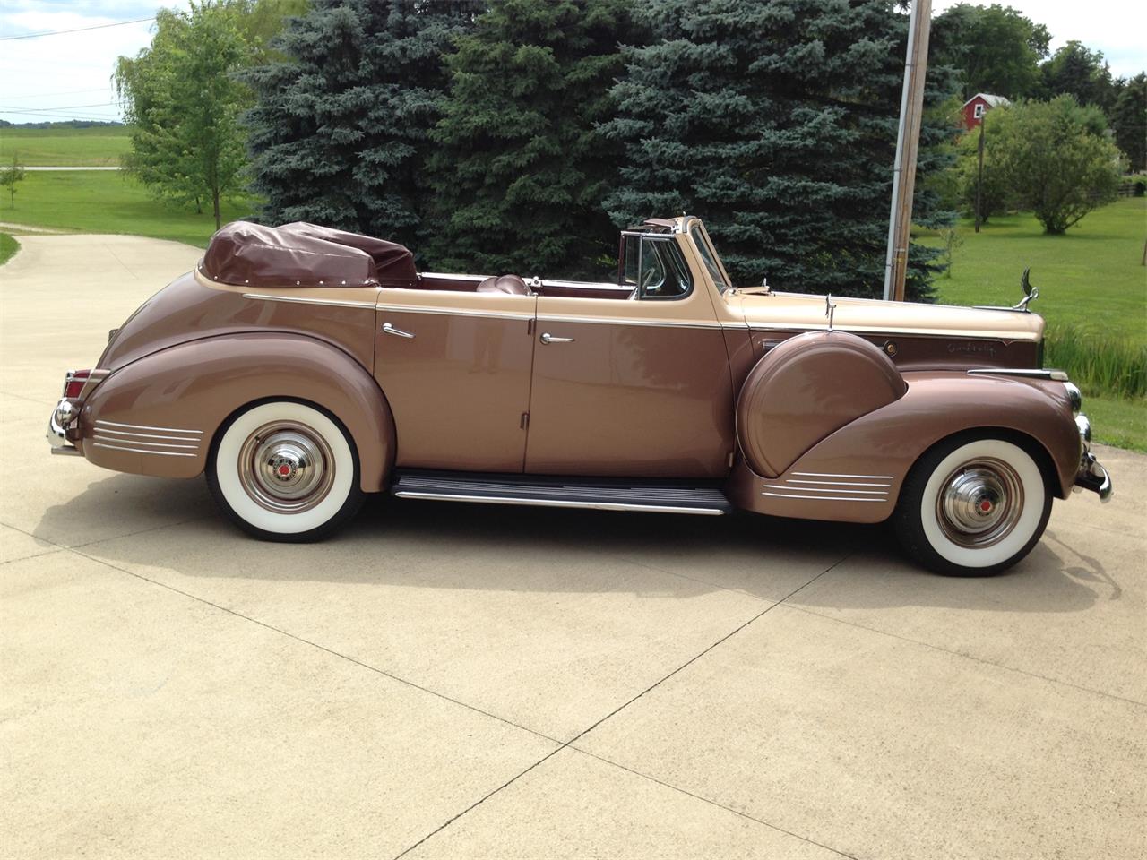 1941 Packard 160