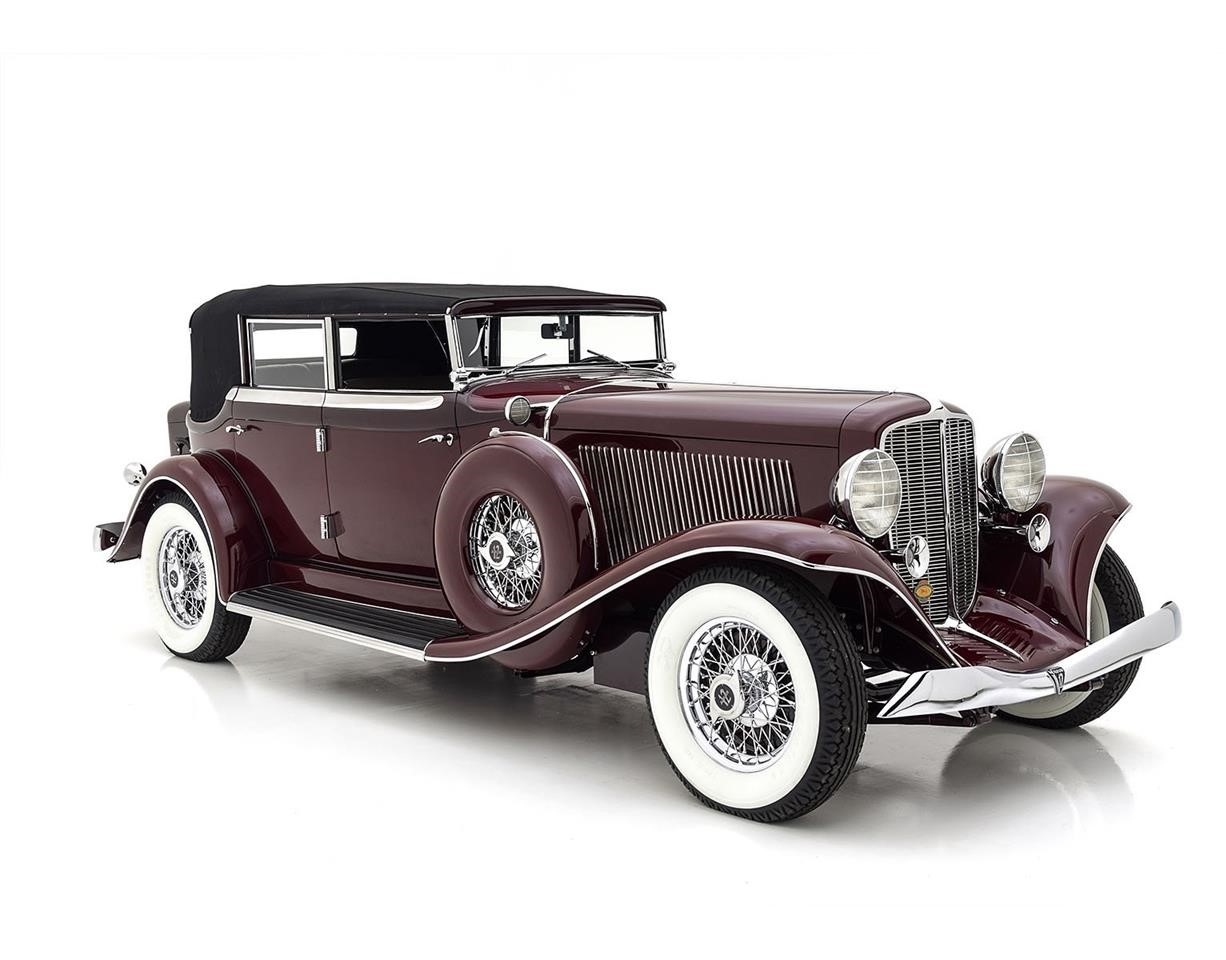 1934 Auburn Sedan
