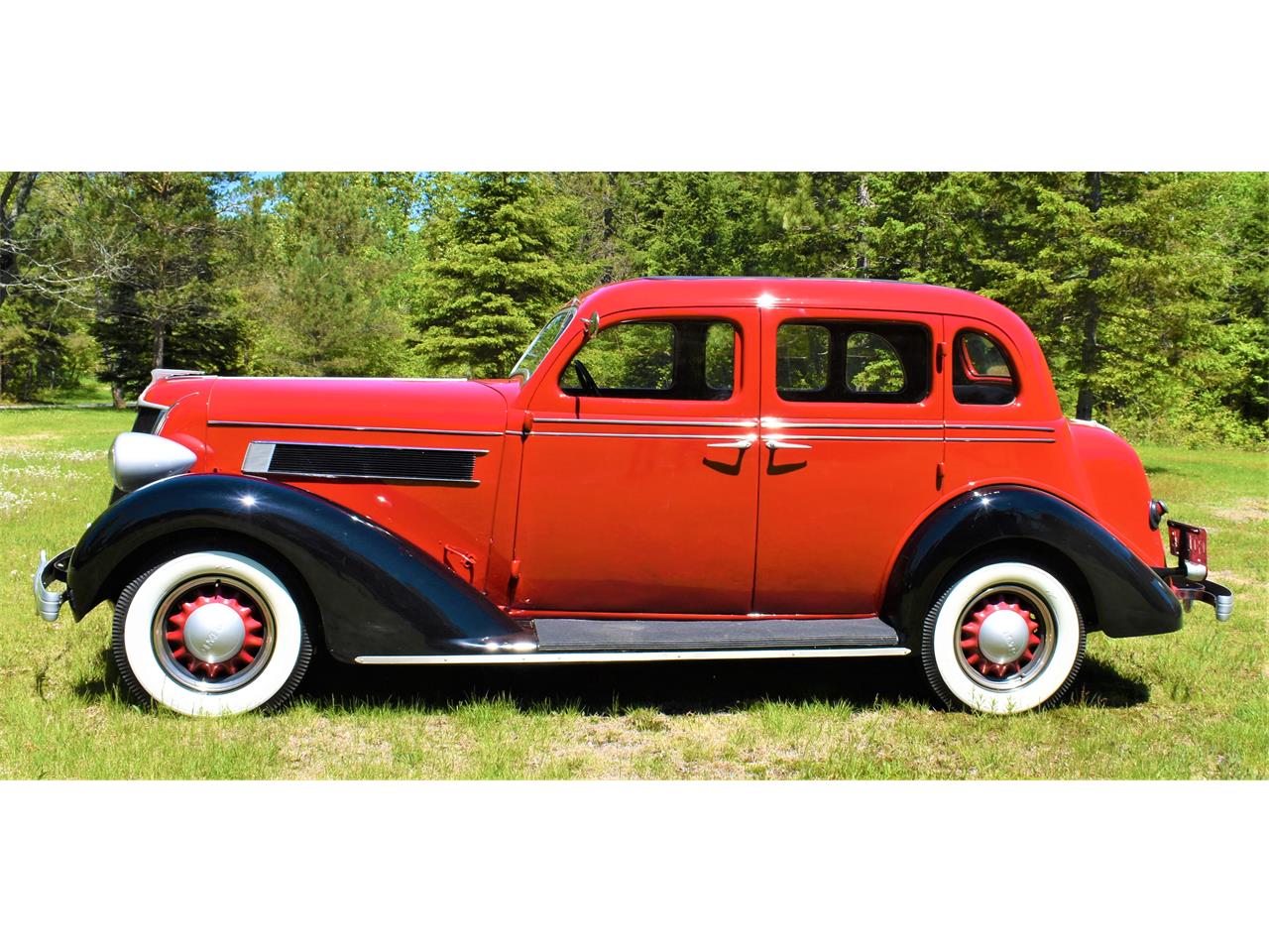 1935 Chrysler Airstream