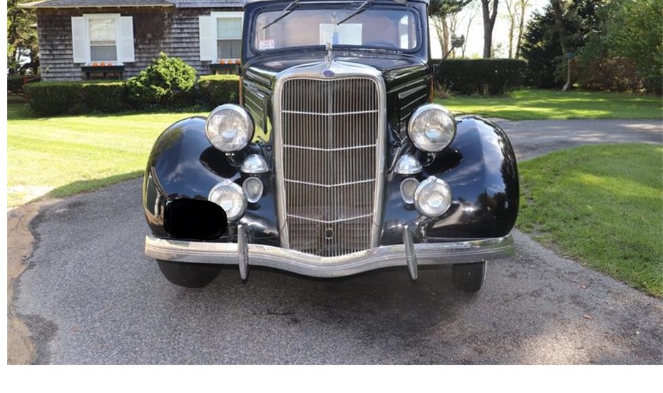 1935 Ford Model 48