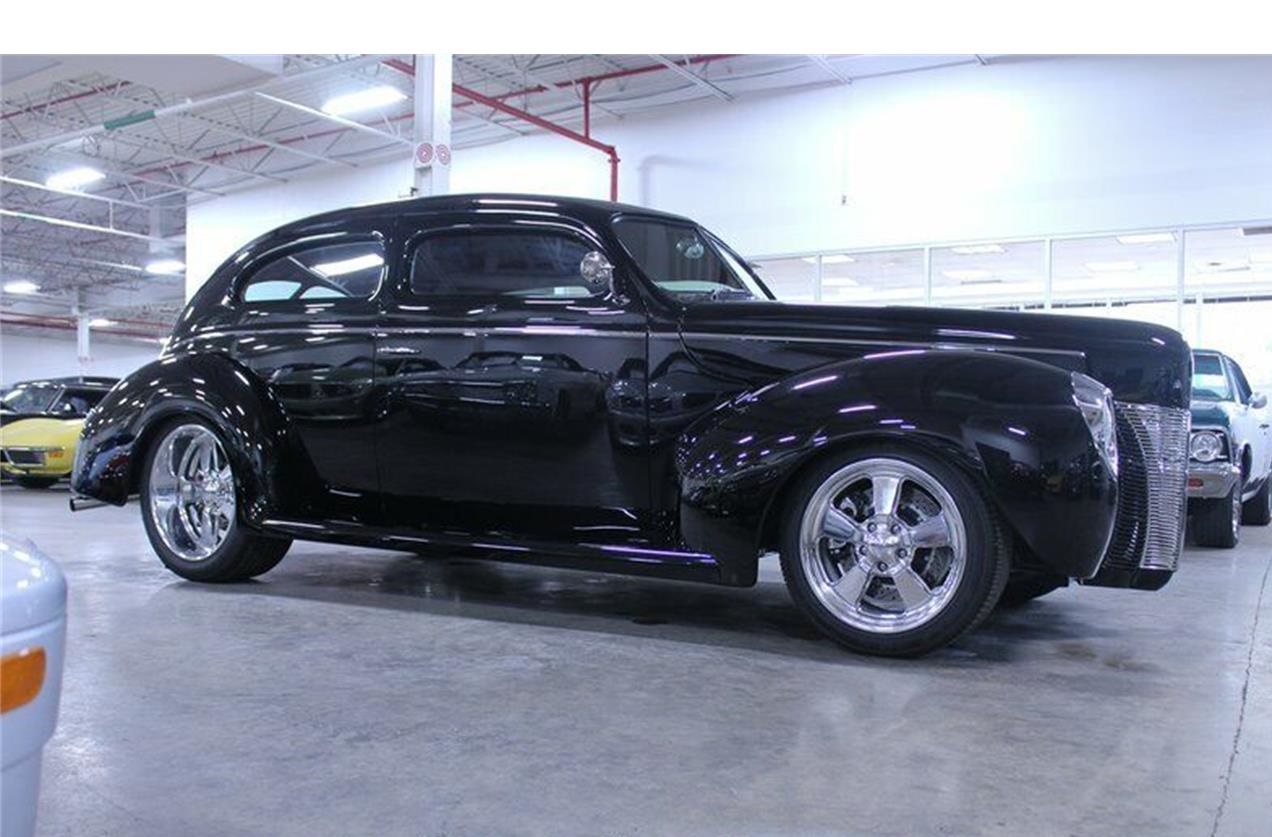 1940 Ford 2-Dr Sedan