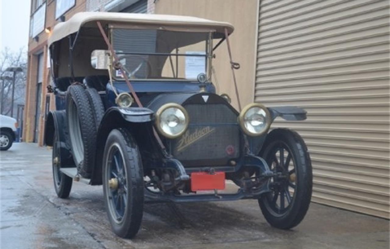 1913 Hudson Touring