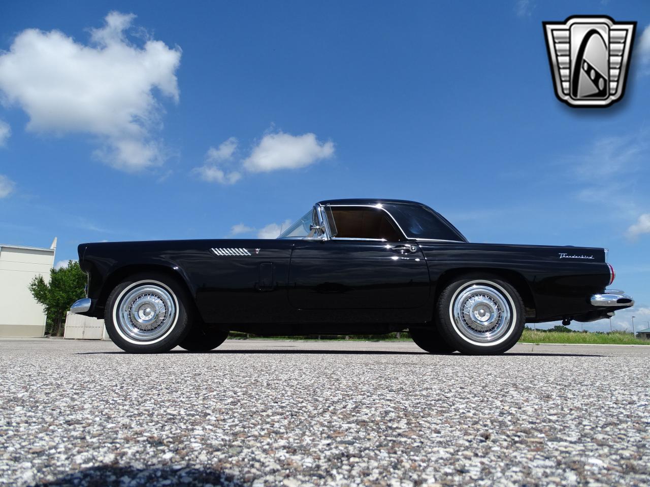 1956 Ford Thunderbird