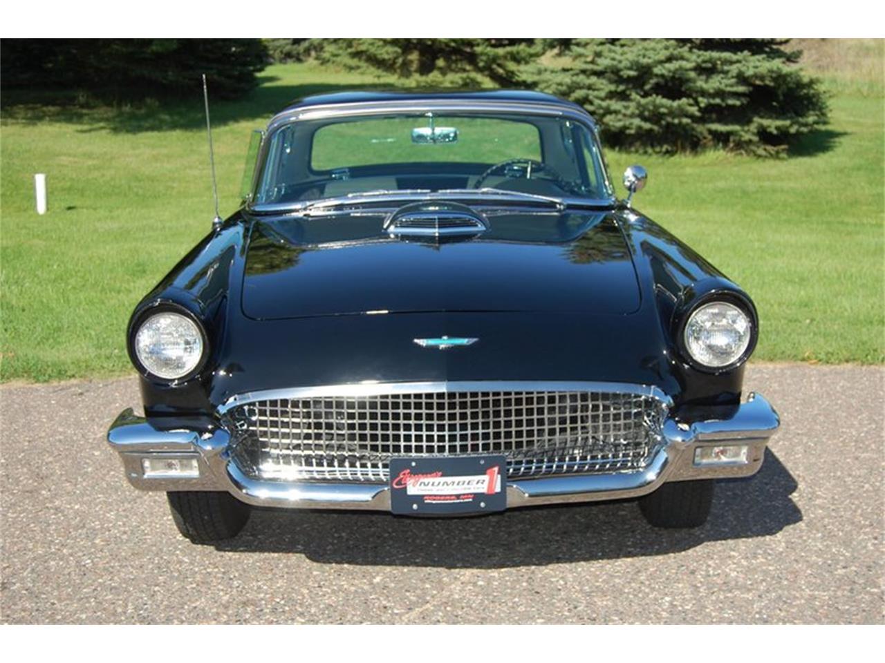 1957 Ford Thunderbird
