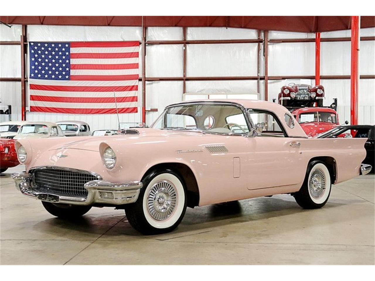 1957 Ford Thunderbird