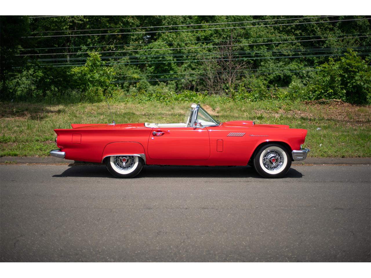1957 Ford Thunderbird