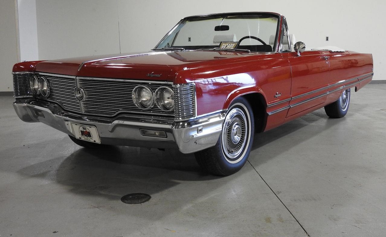 1968 Chrysler Imperial Crown
