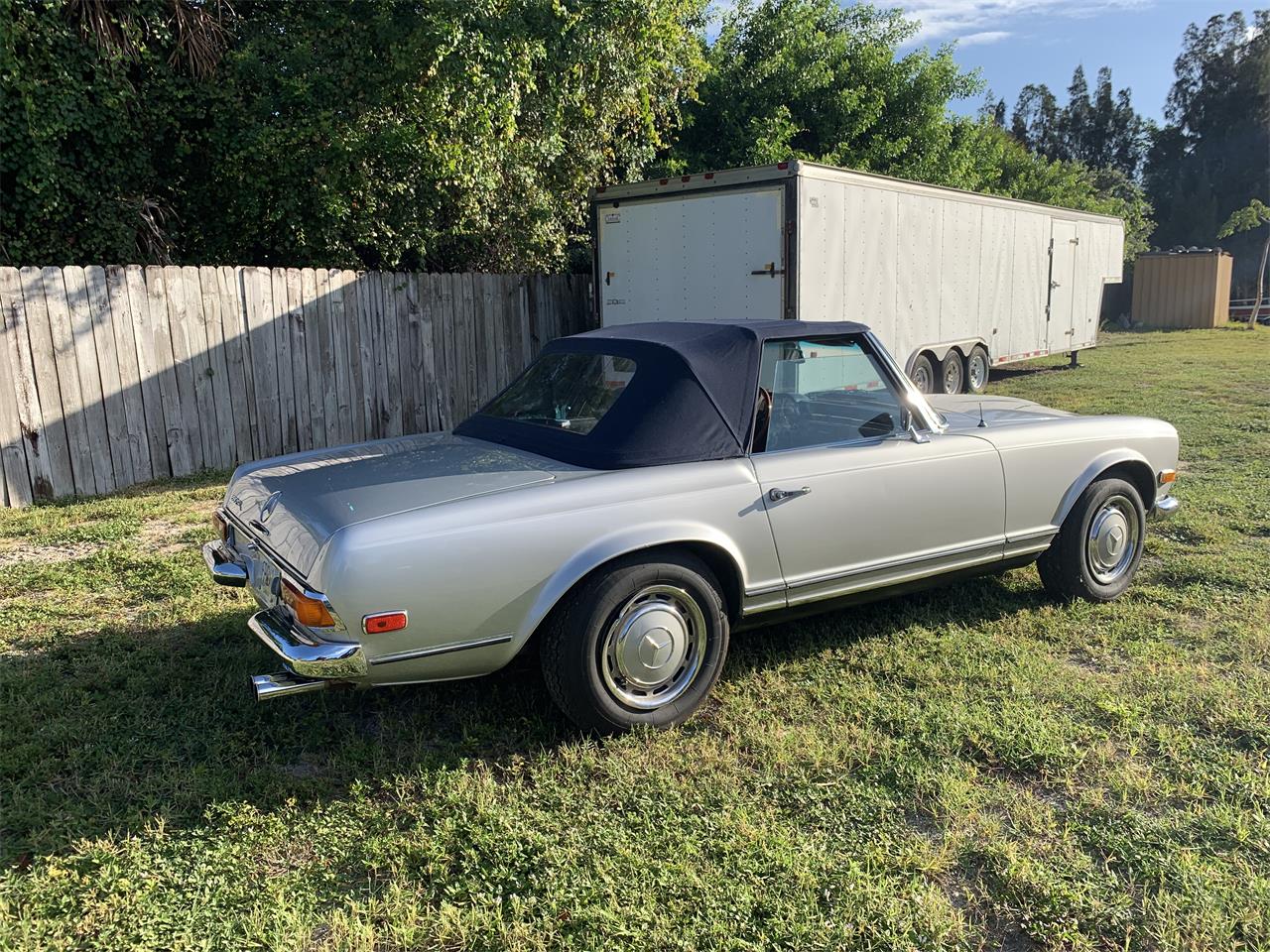 1969 Mercedes-Benz 280SL