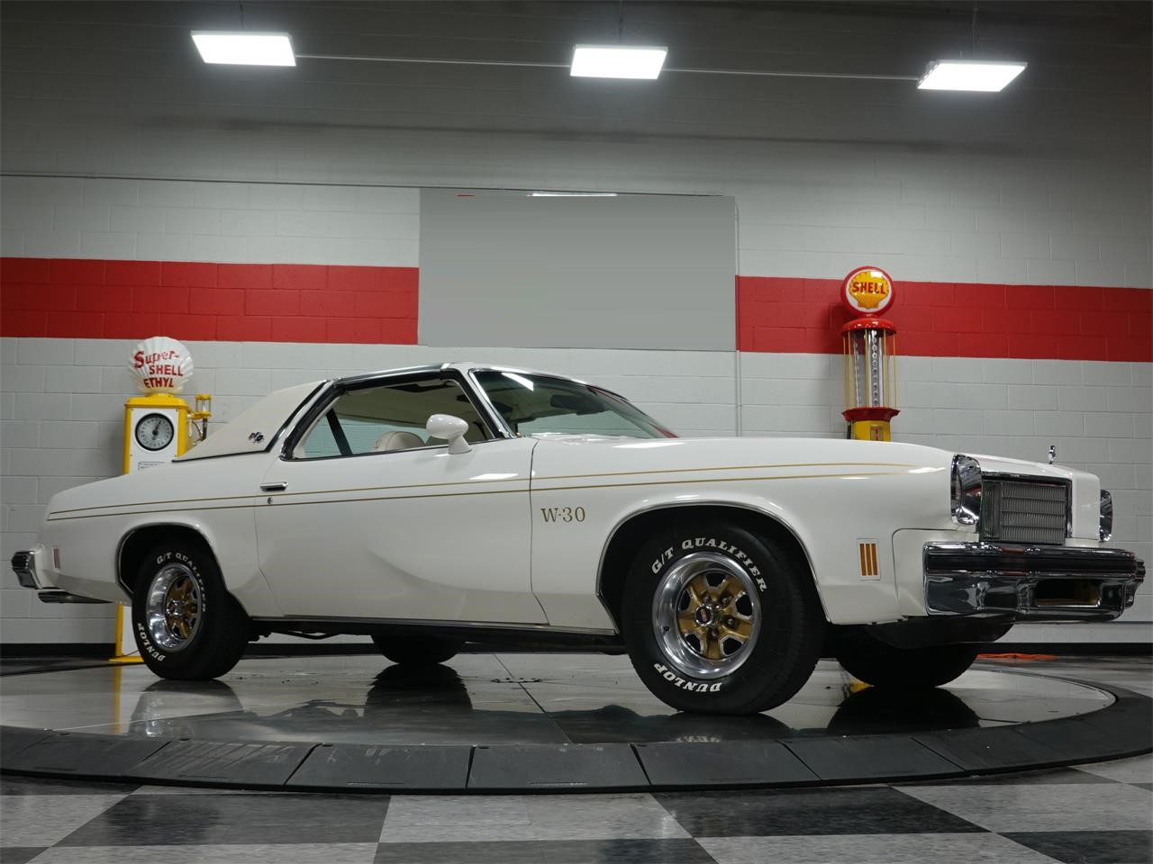 1975 Oldsmobile Hurst