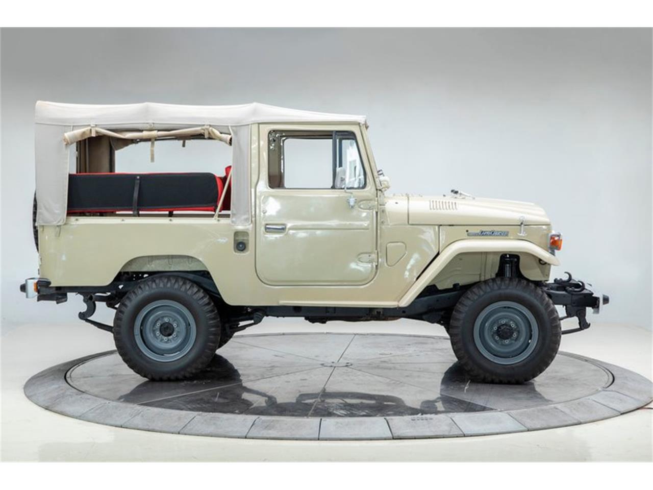 1969 Toyota Land Cruiser FJ