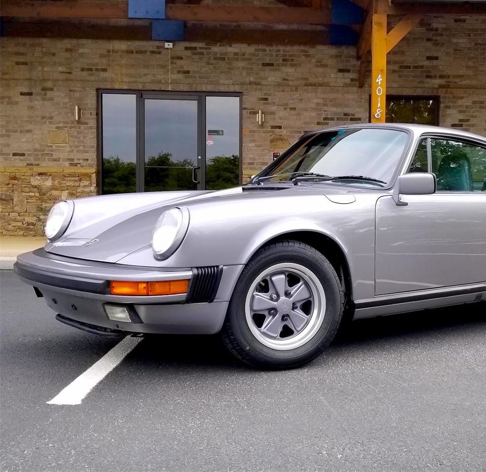 1988 Porsche 911 Carrera