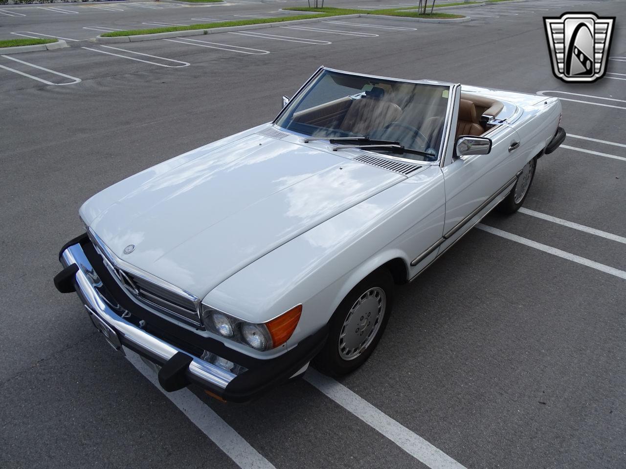 1987 Mercedes-Benz 560SL