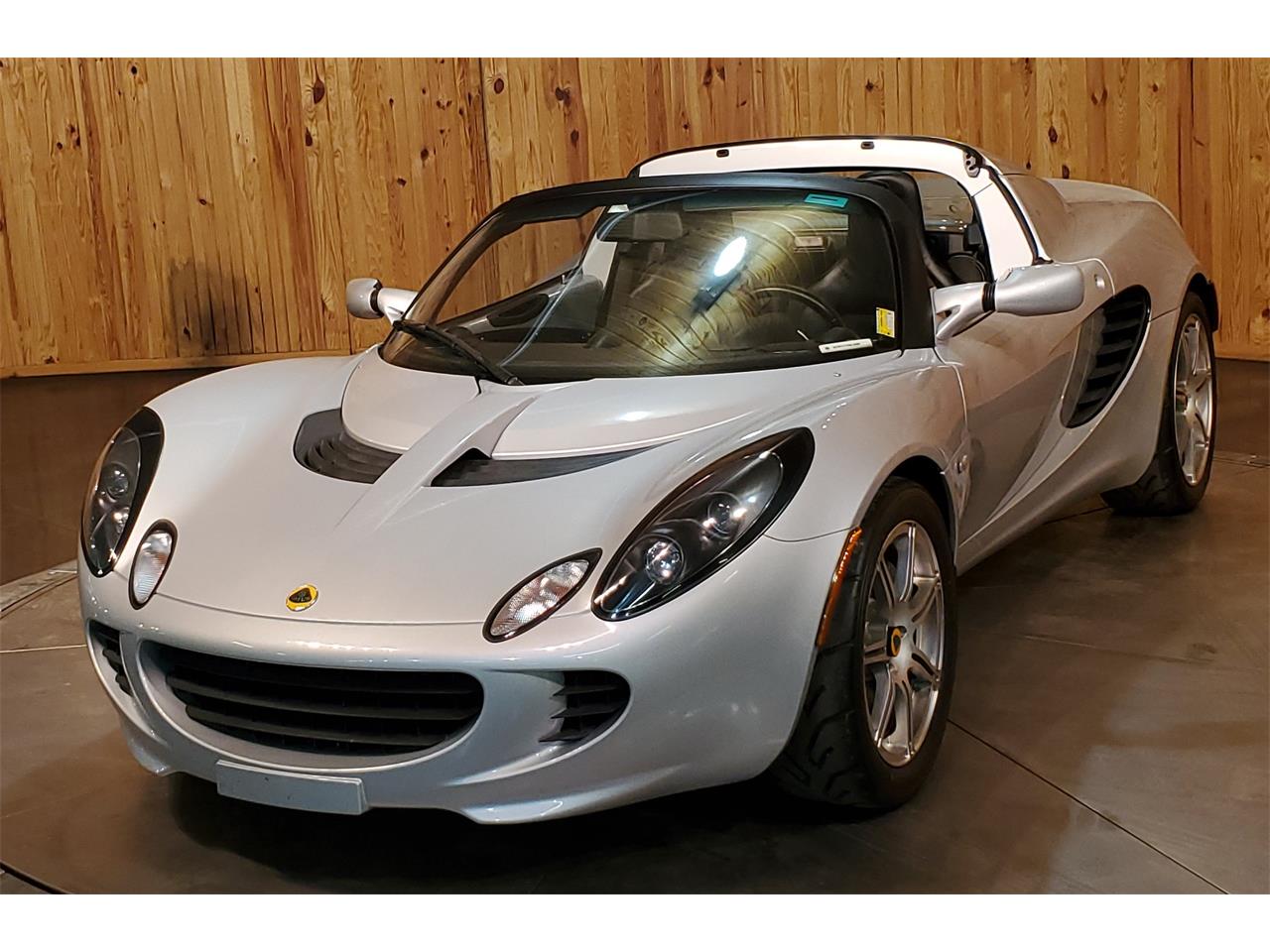 2005 Lotus Elise
