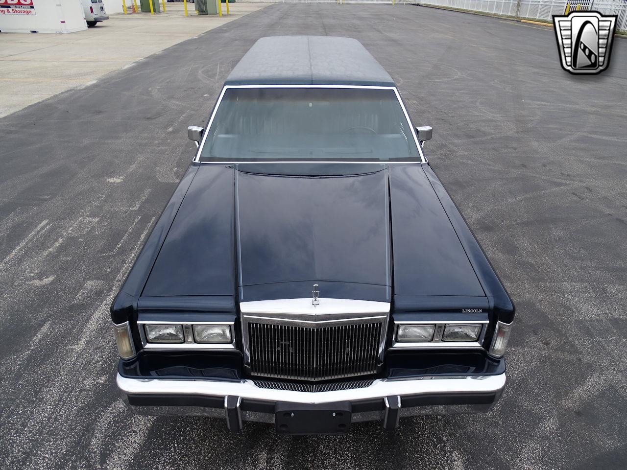 1988 Lincoln Town Car