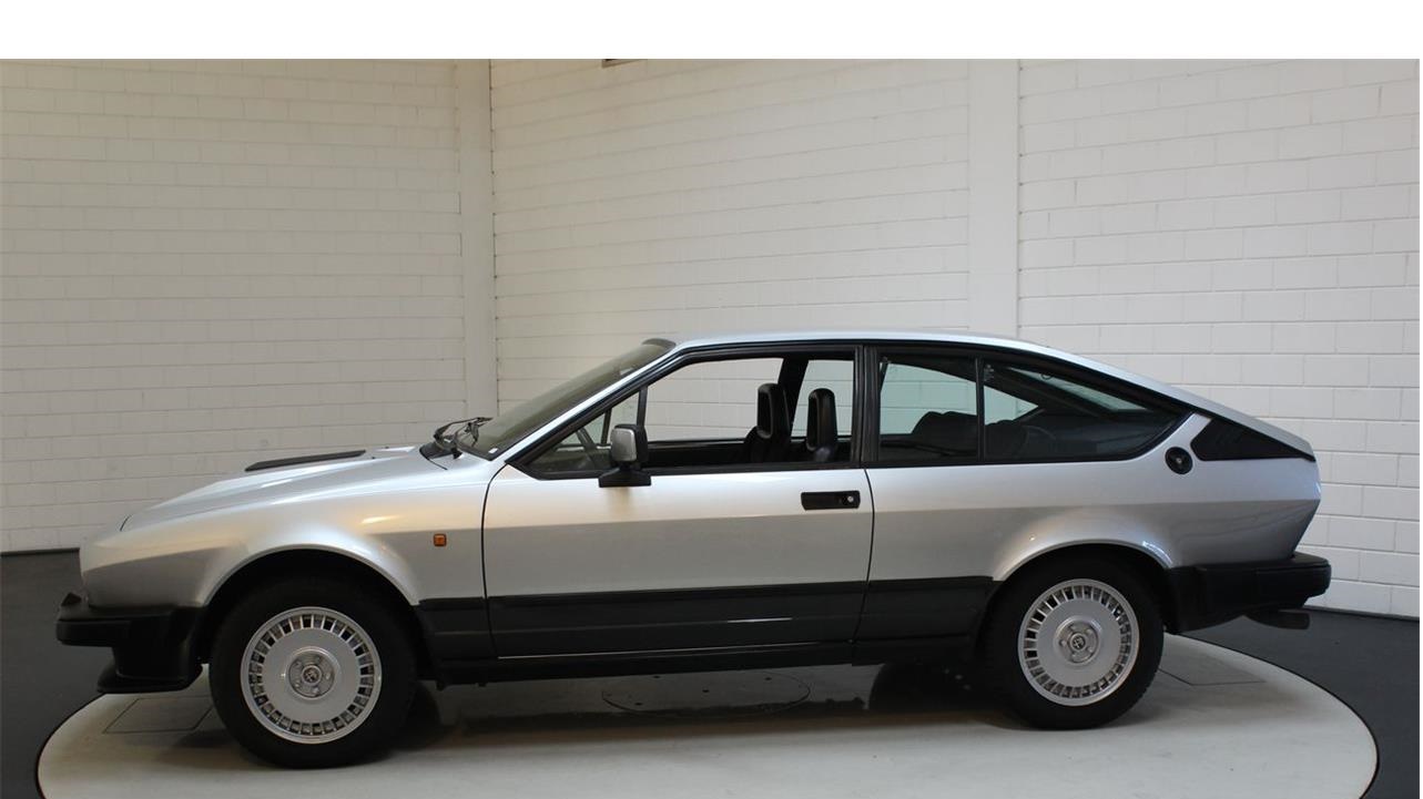 1984 Alfa Romeo GTV