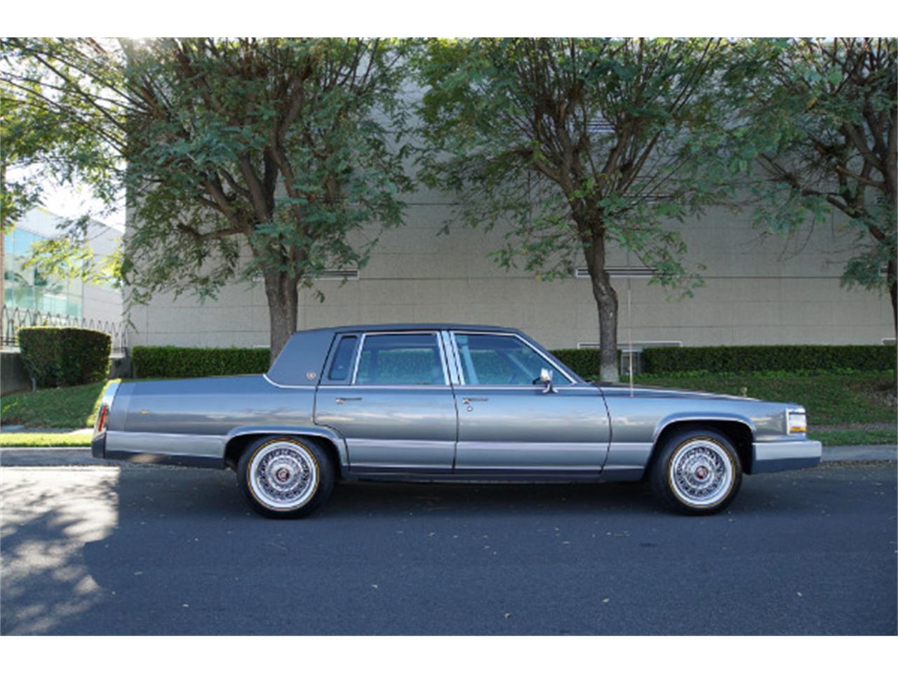 1992 Cadillac Brougham