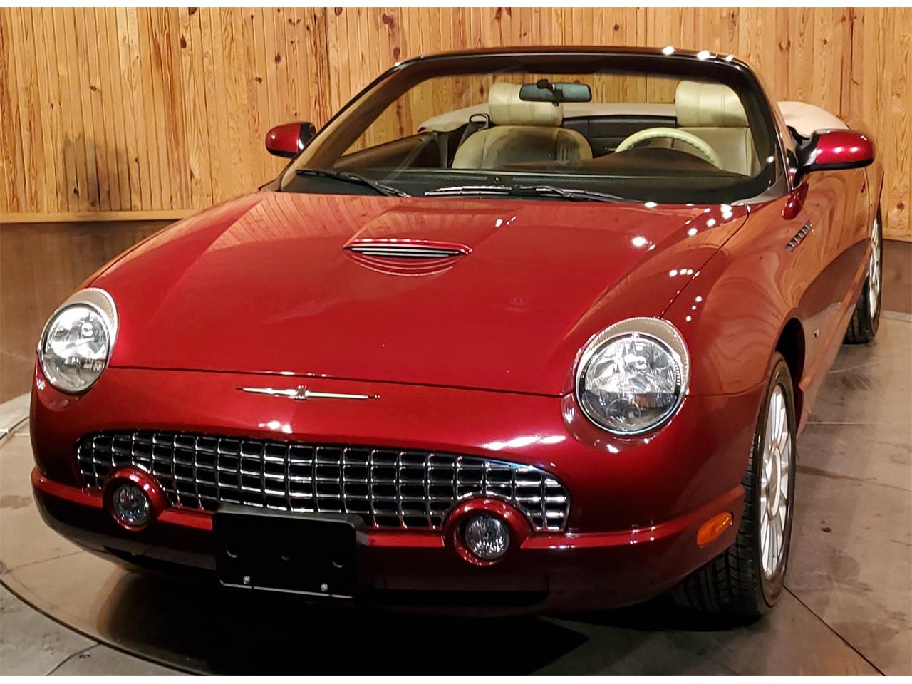 2004 Ford Thunderbird