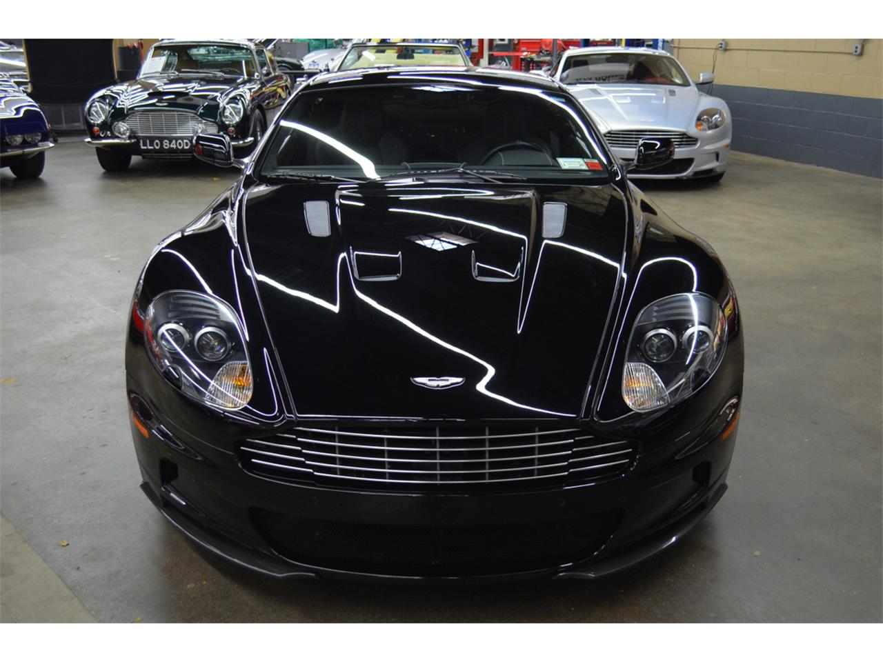 2009 Aston Martin DBS