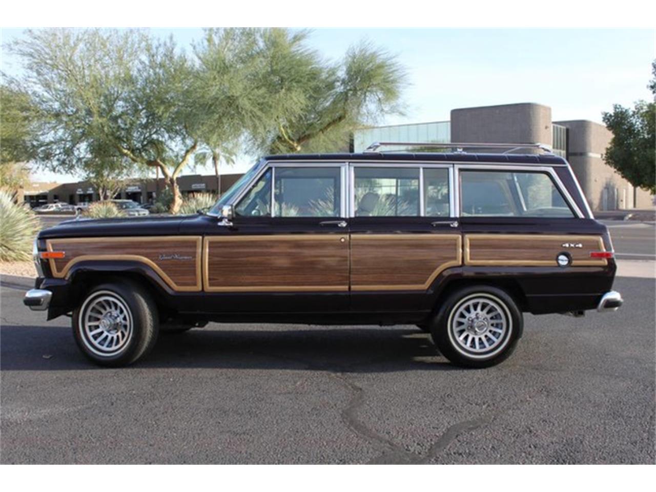 1990 Jeep Grand Wagoneer