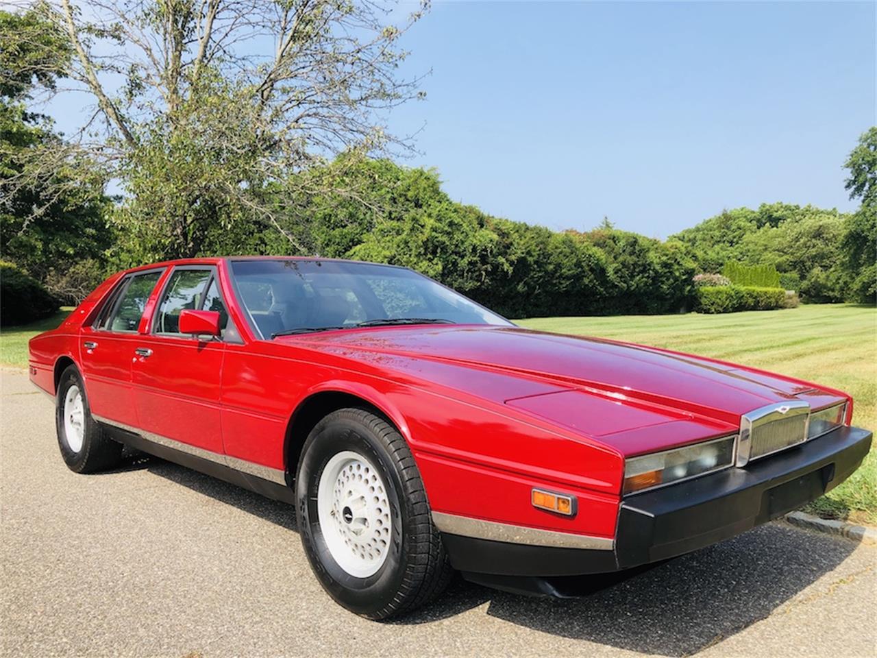 1984 Aston Martin Lagonda