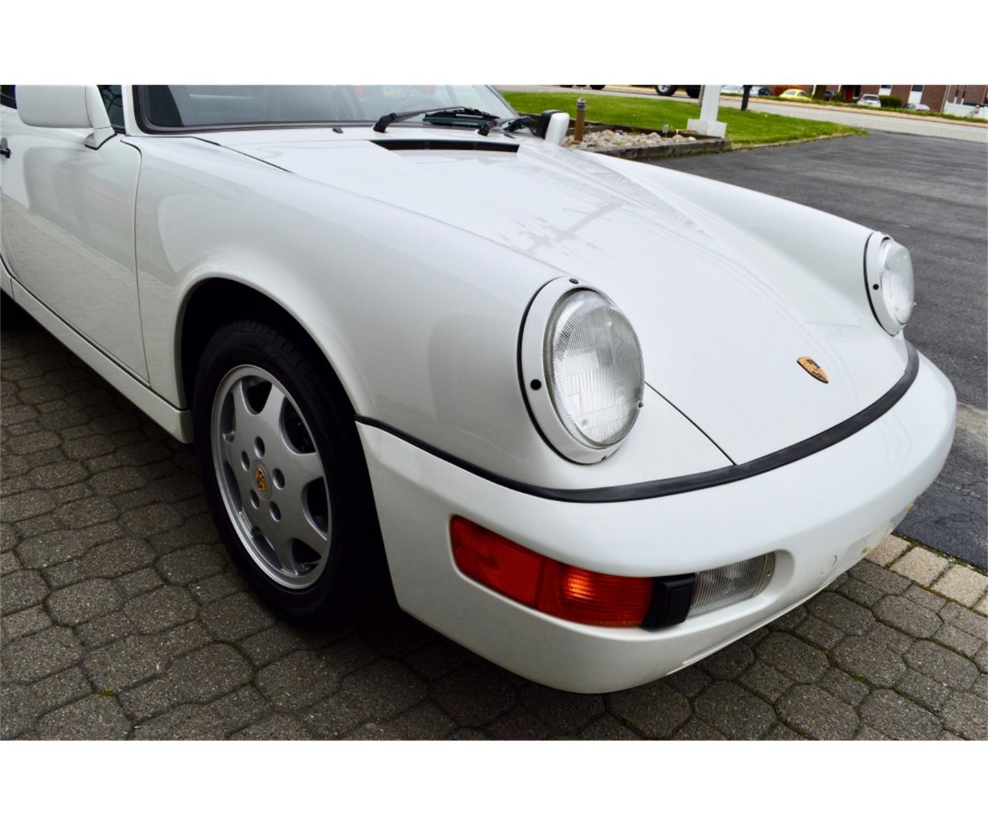 1991 Porsche 911 Carrera 2