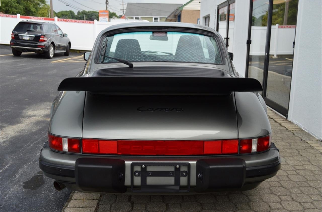 1987 Porsche 911 Carrera