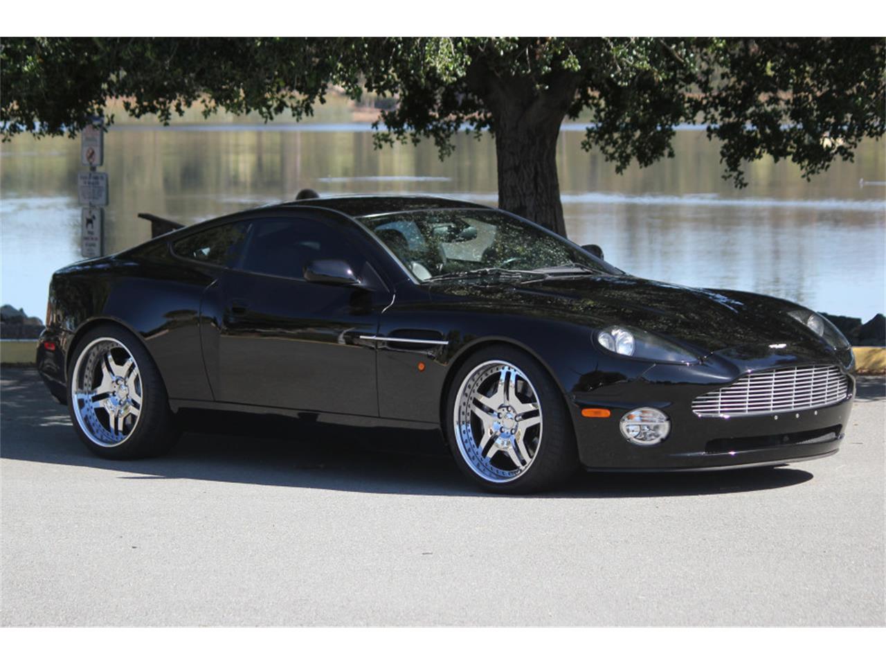2003 Aston Martin Vanquish