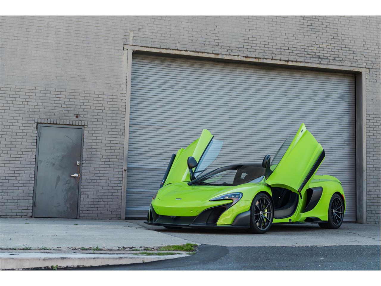 2016 McLaren 675LT