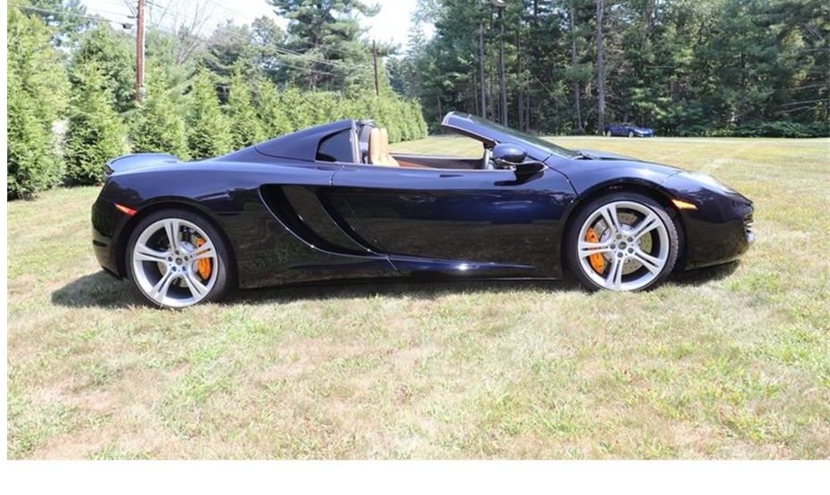 2013 McLaren MP4-12C