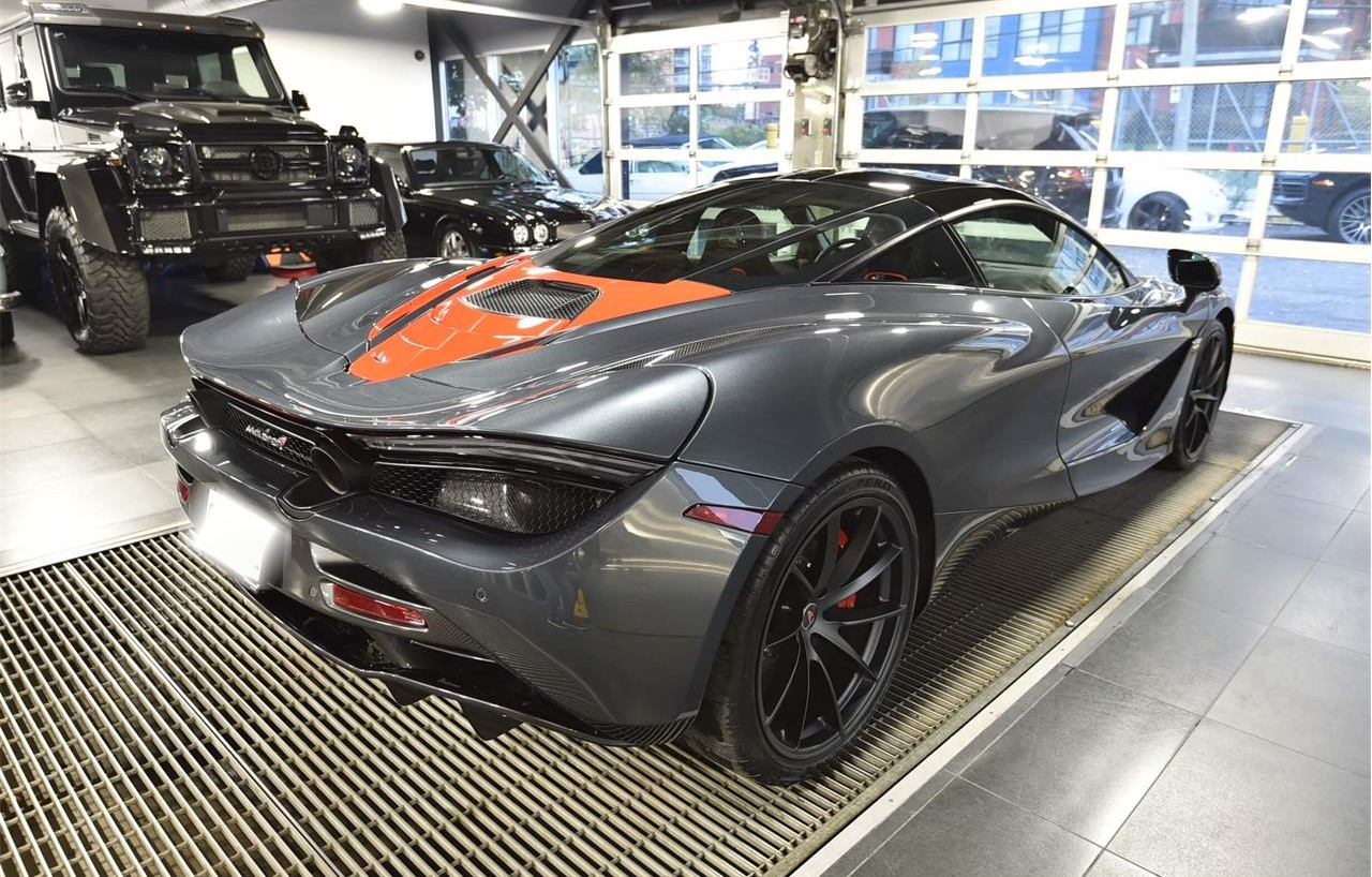 2018 McLaren 720S