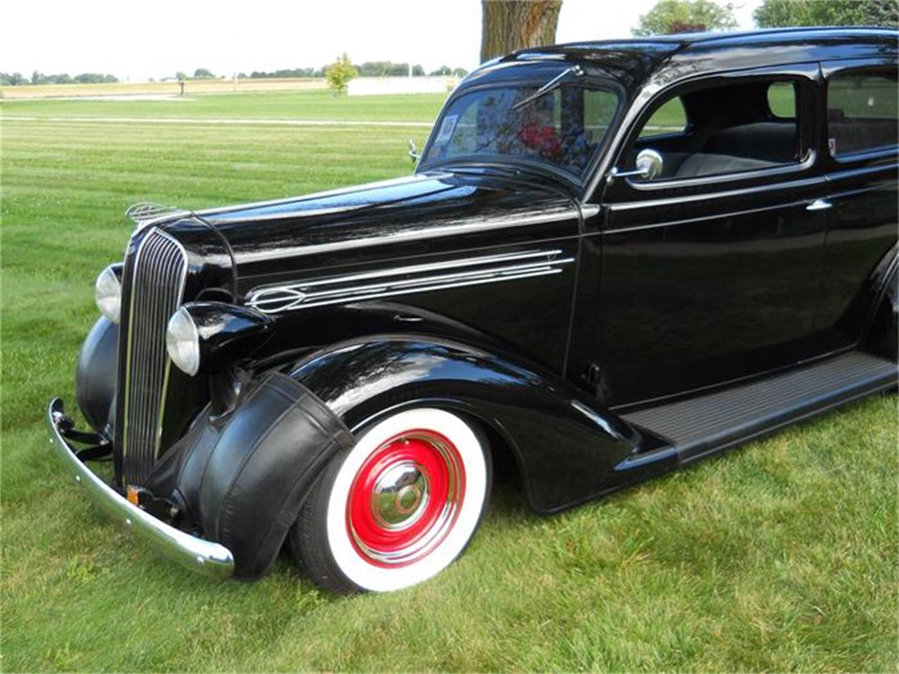 1936 Plymouth P2