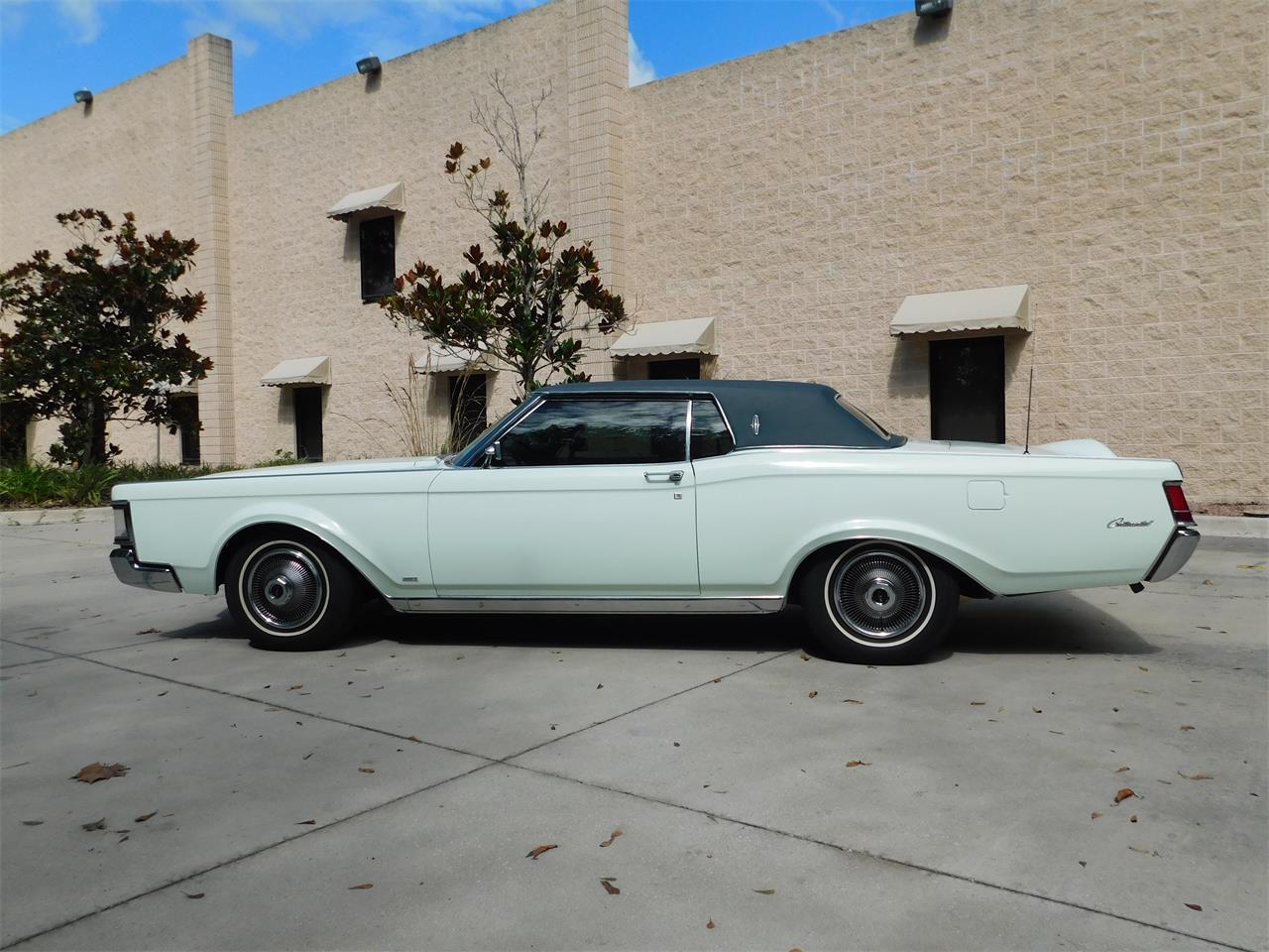 1969 Lincoln Continental Mark III