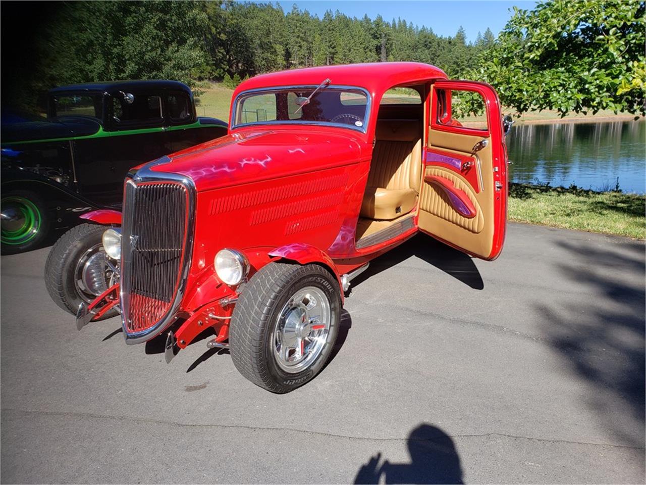1934 Ford 5-Window Coupe