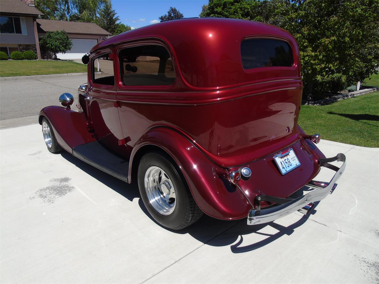 1934 Ford 2-Dr Sedan