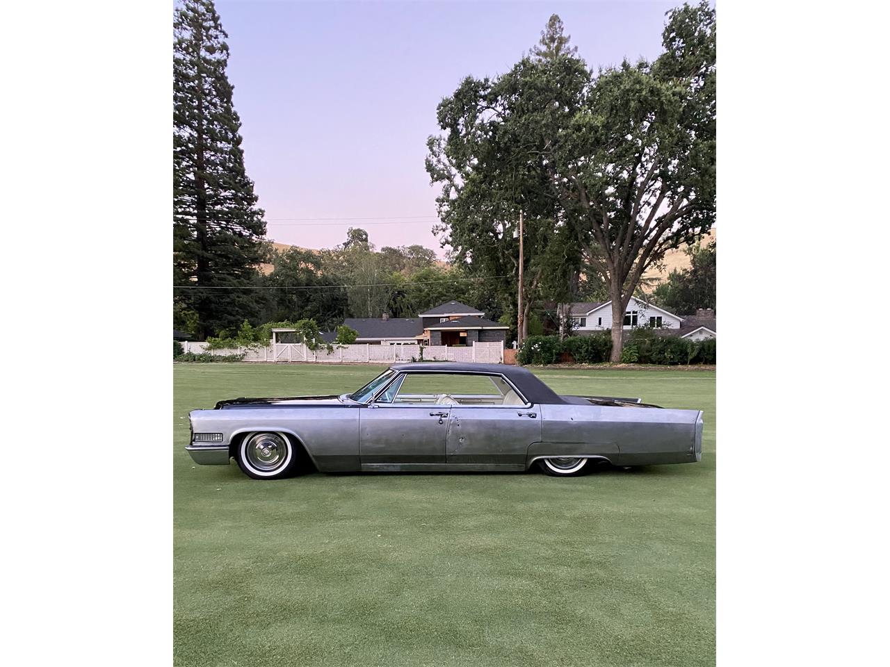 1966 Cadillac Sedan DeVille