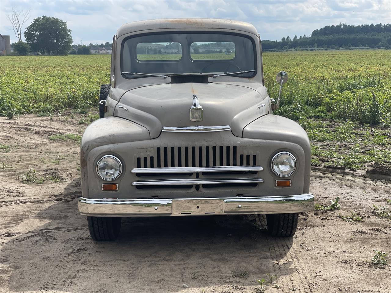 1951 International L130