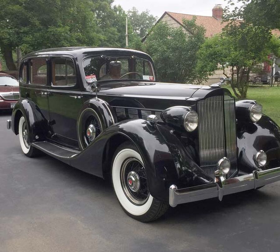 1935 Packard Super 8 Model 1203