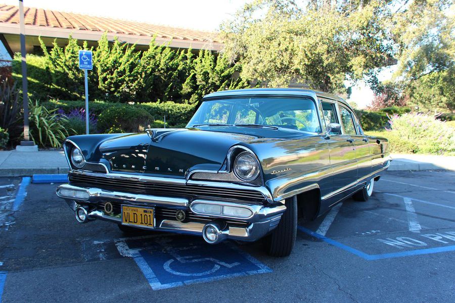 1956 Lincoln Premiere BY73B-Premier