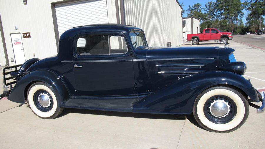 1934 Oldsmobile 2-Door Coupe 3-Window
