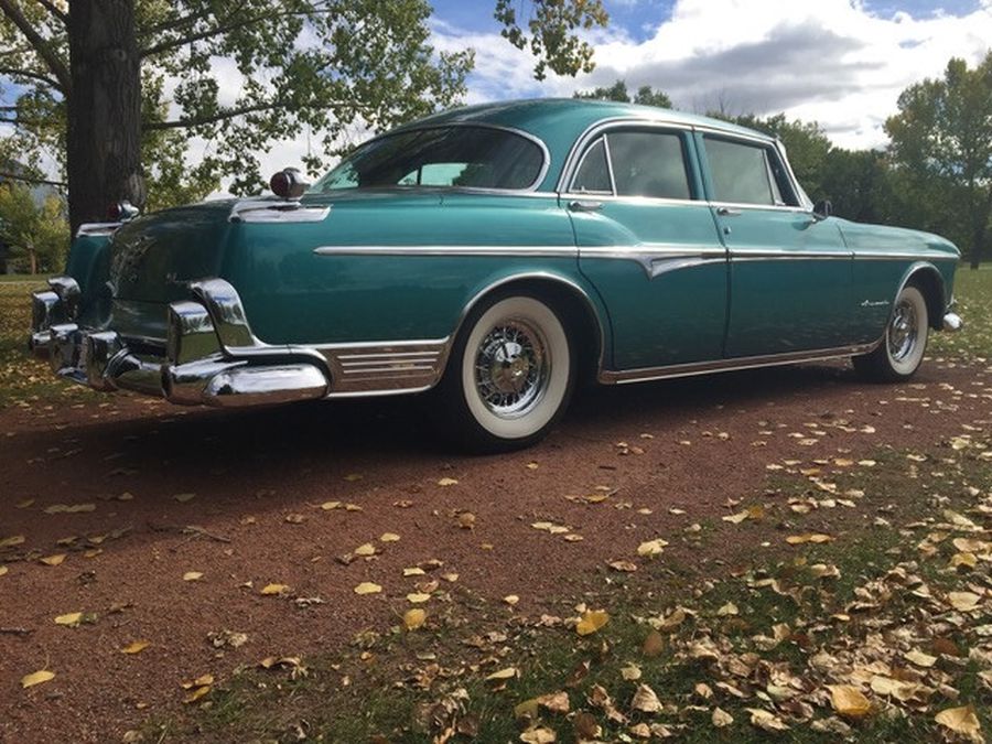1955 Chrysler Imperial Crown Sedan